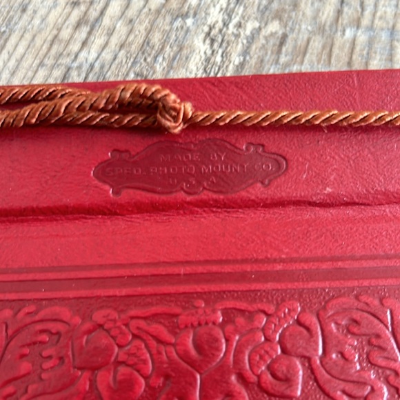 Vintage Photo Photograph Album Scrapbook Red Embossed SPFD 15 x 11” - Picture 8 of 8